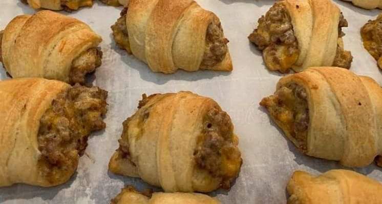 Sausage Cream Cheese Crescents – GRANDMA’S RECIPE