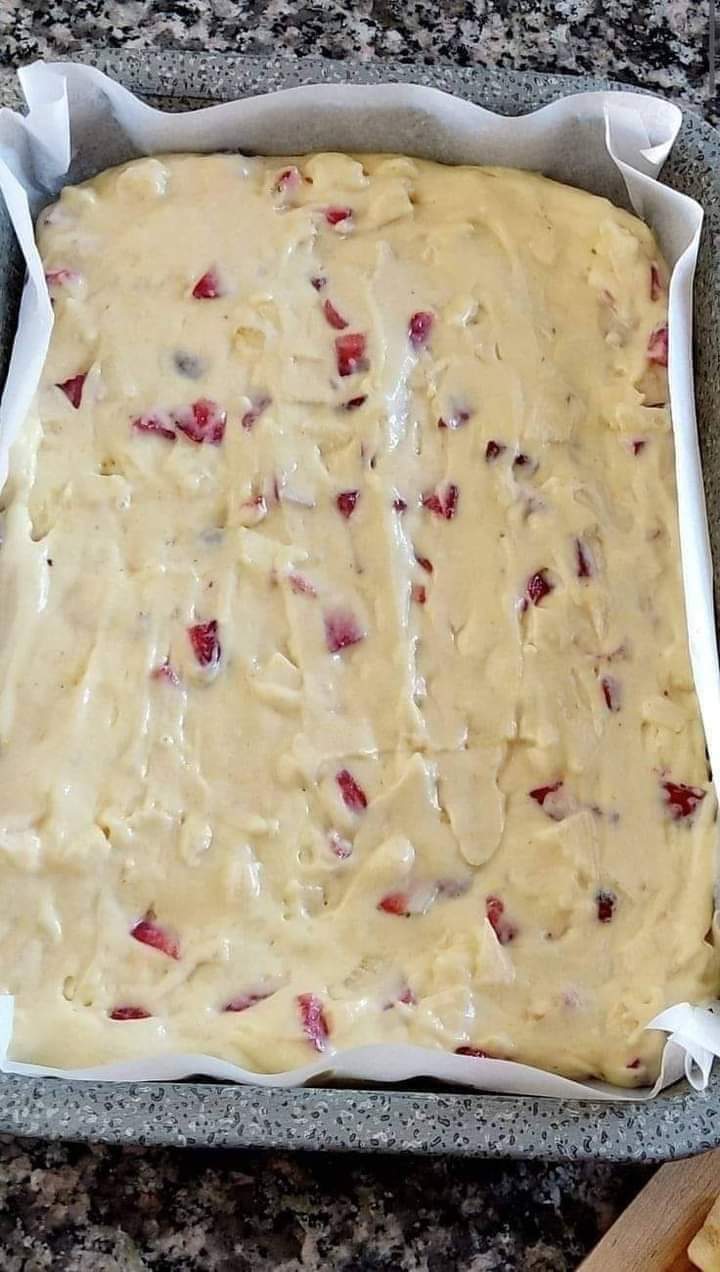 Strawberry Bliss Bars