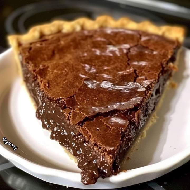 Gooey Brownie Pie