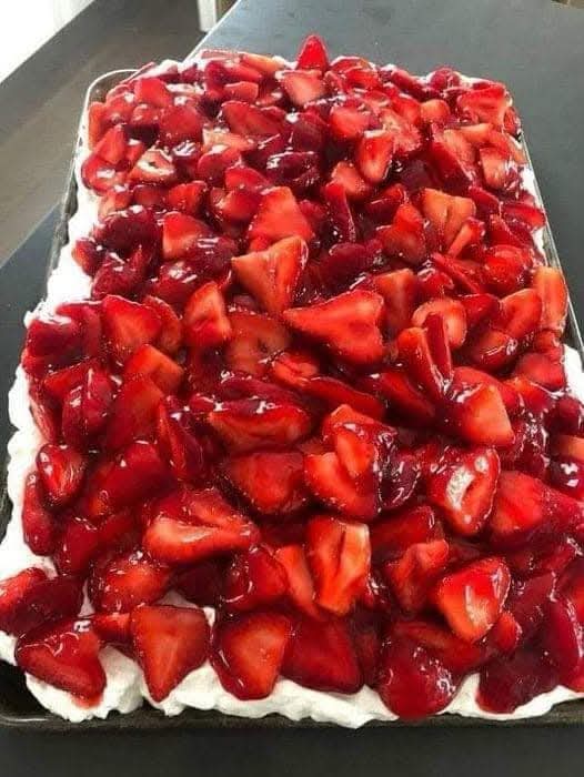 Strawberry  Cream Cheese Icebox Cake Recipe