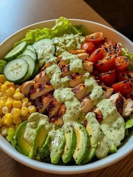 Grilled Chicken & Avocado Salad Bowl