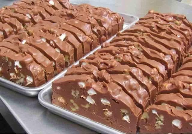 Toll House Famous Fudge