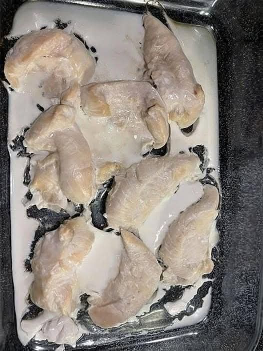 Understanding the Mysterious White Goo on Cooked Chicken: What It Is and How to Prevent It