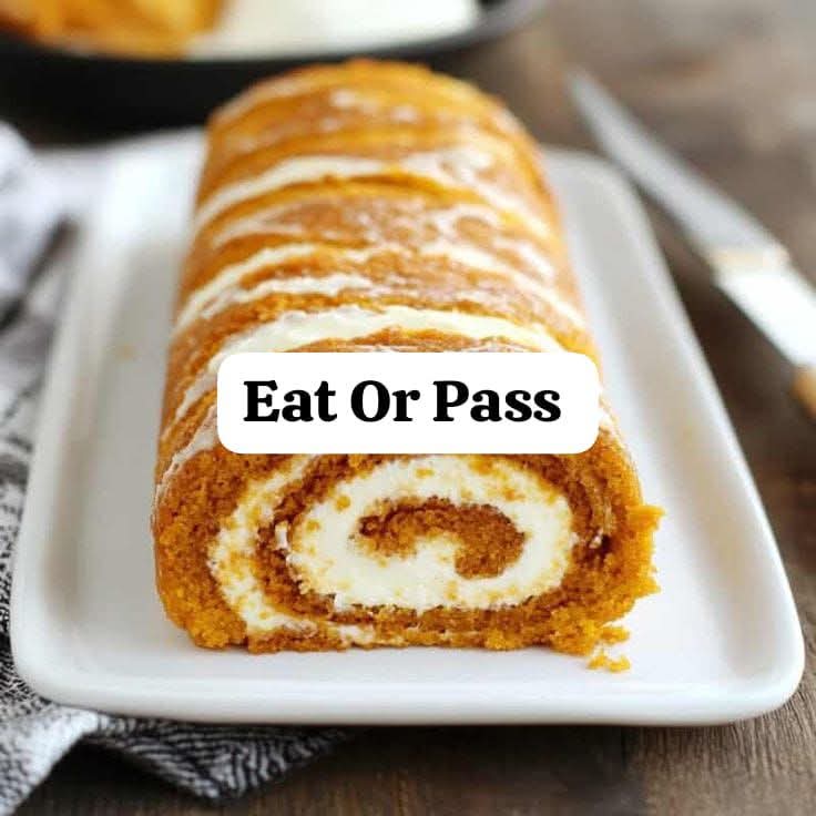 Perfect Pumpkin Roll with Cream Cheese Frosting